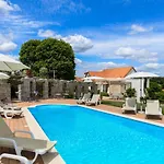 Quinta Lusitania Country house *